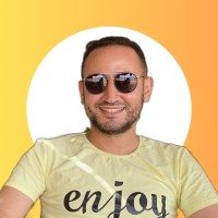 Yassine Bajdou Founder of Howdy Code